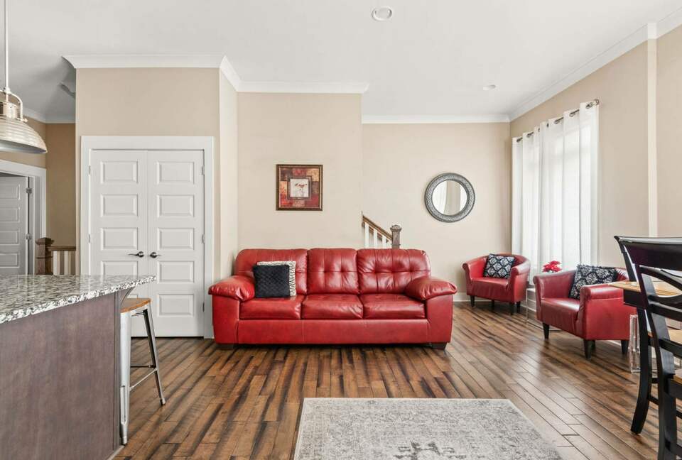 NashVilla - Luxury Townhome by Belmont - Nashville, Tennessee