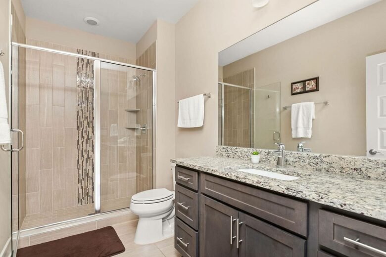 NashVilla - Luxury Townhome by Belmont - Nashville, Tennessee