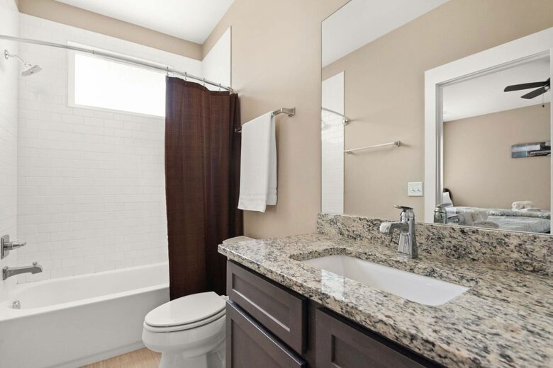 NashVilla - Luxury Townhome by Belmont - Nashville, Tennessee