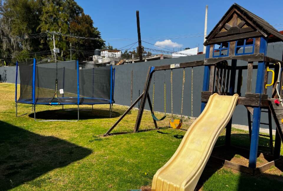 La Peña Rock House - Valle de Bravo, Mexico