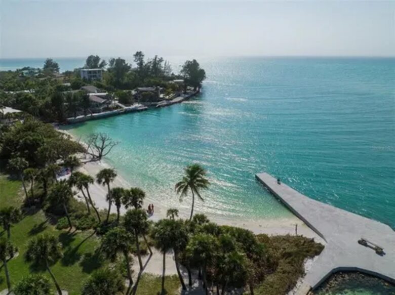 Beachfront MidCentury Modern Flat - Sarasota, Florida