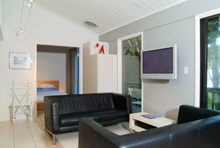 Beachfront MidCentury Modern Flat - Sarasota, Florida