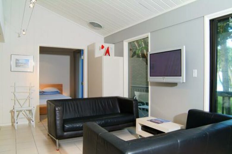 Beachfront MidCentury Modern Flat - Sarasota, Florida