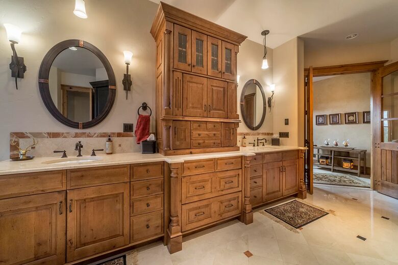 Hummingbird Hideaway - Ridgway, Colorado