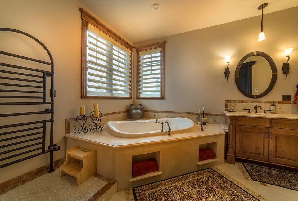 Hummingbird Hideaway - Ridgway, Colorado