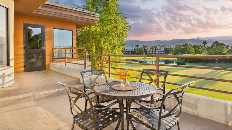 Marriott's Desert Springs Villas | Two Bedroom Villa - Palm Desert, California