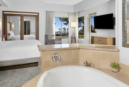 Marriott's Desert Springs Villas | Two Bedroom Villa - Palm Desert, California