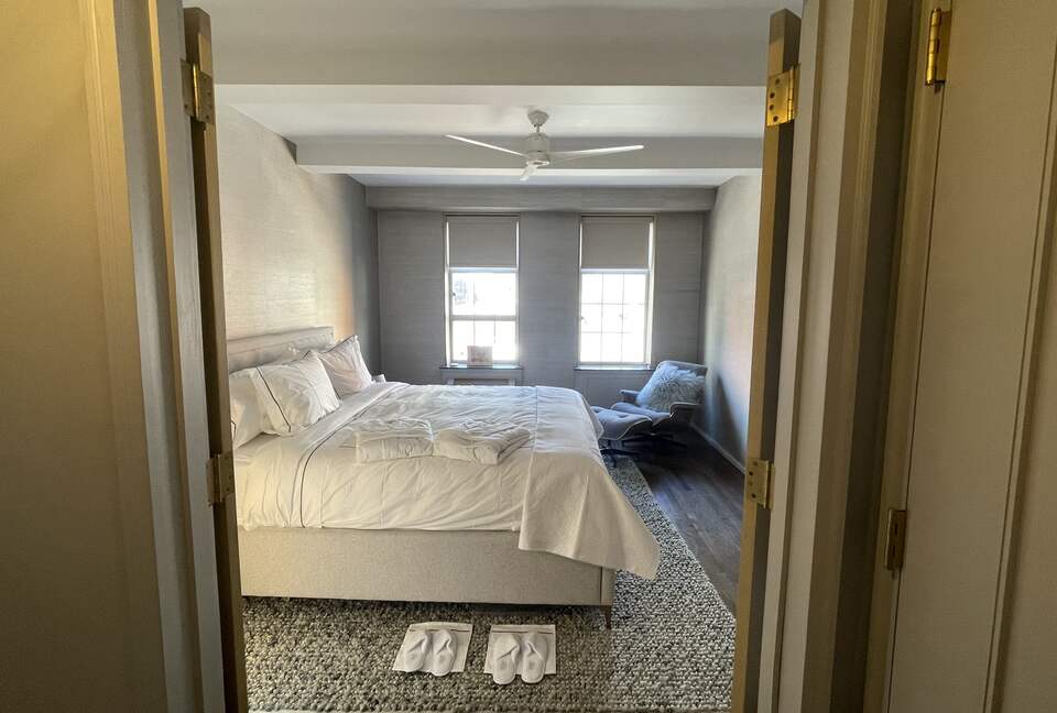 West Chelsea Residence where Cool meets LUX overlooking The HighLine, World Class Art Galleries, Hudson River & Hudson Yards - New York City, New York