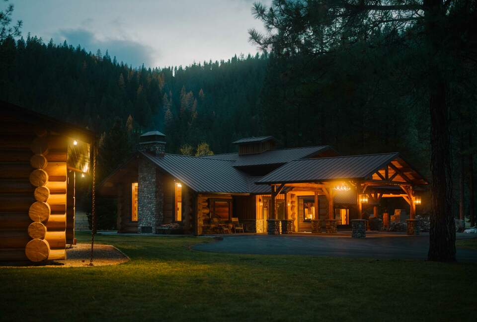 The Ranch House at Petty Creek Mountain Ranch - Alberton, Montana