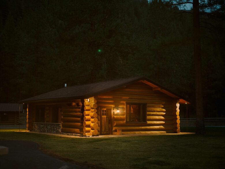 The Ranch House at Petty Creek Mountain Ranch - Alberton, Montana
