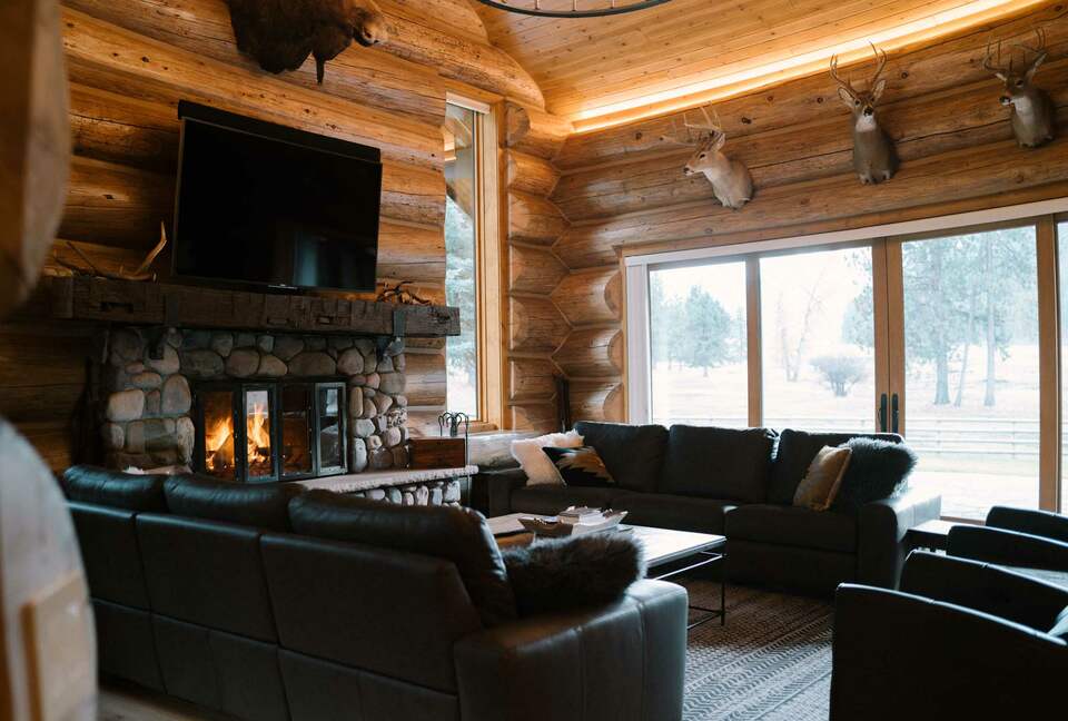 The Ranch House at Petty Creek Mountain Ranch - Alberton, Montana