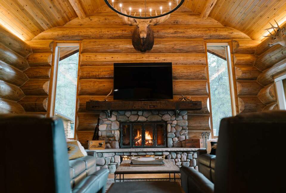 The Ranch House at Petty Creek Mountain Ranch - Alberton, Montana