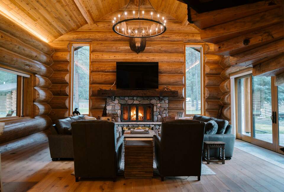 The Ranch House at Petty Creek Mountain Ranch - Alberton, Montana