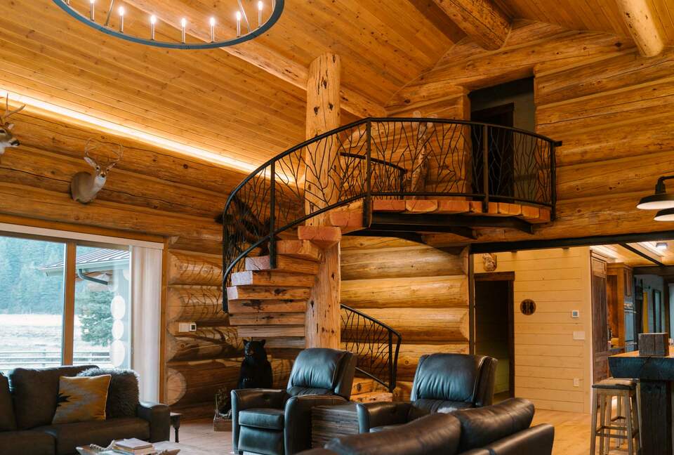 The Ranch House at Petty Creek Mountain Ranch - Alberton, Montana