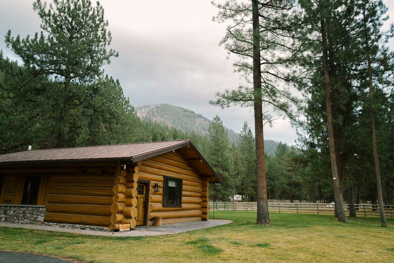 The Ranch House at Petty Creek Mountain Ranch - Alberton, Montana