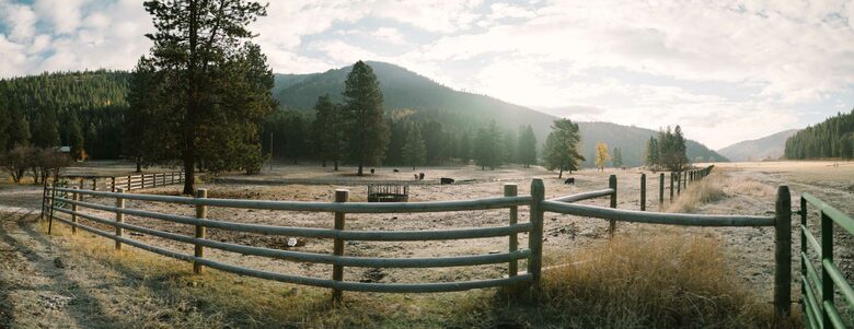 The Ranch House at Petty Creek Mountain Ranch - Alberton, Montana
