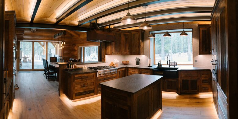 The Ranch House at Petty Creek Mountain Ranch - Alberton, Montana