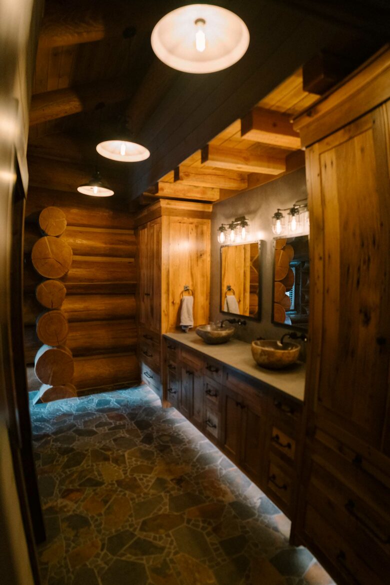 The Ranch House at Petty Creek Mountain Ranch - Alberton, Montana