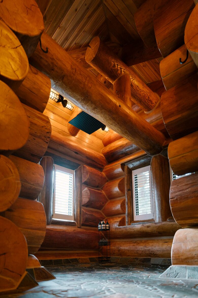 The Ranch House at Petty Creek Mountain Ranch - Alberton, Montana