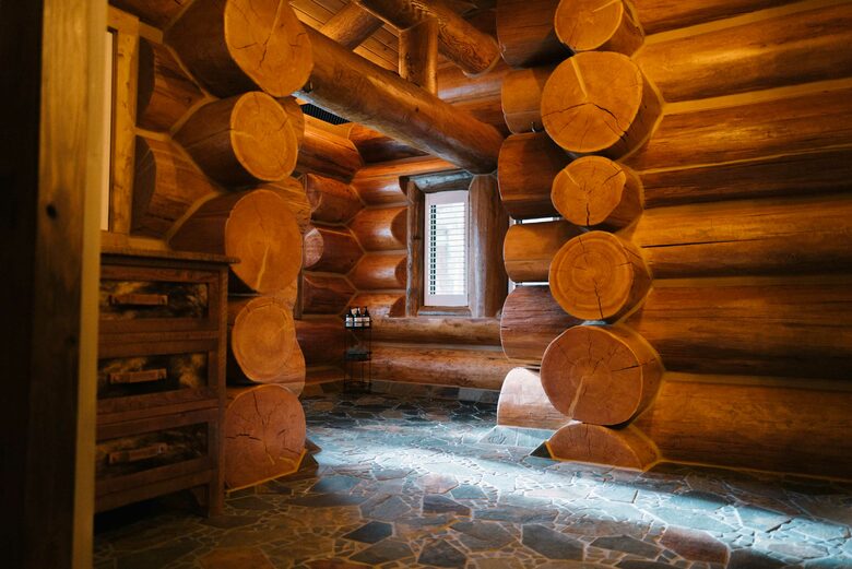 The Ranch House at Petty Creek Mountain Ranch - Alberton, Montana