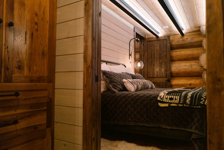 The Ranch House at Petty Creek Mountain Ranch - Alberton, Montana