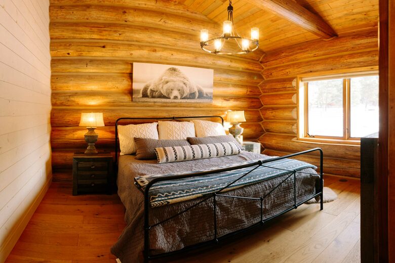 The Ranch House at Petty Creek Mountain Ranch - Alberton, Montana