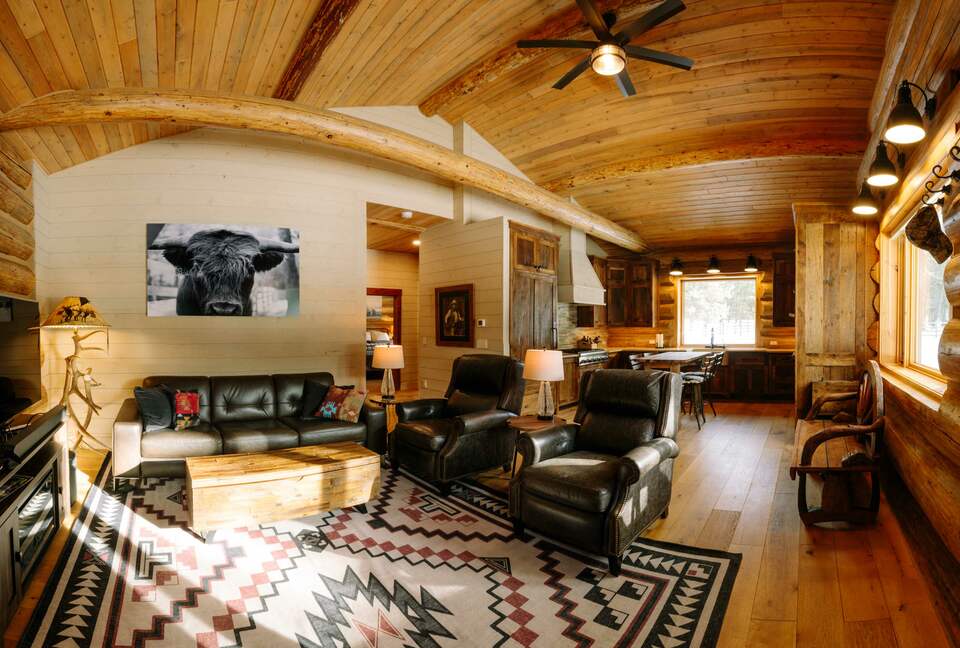The Ranch House at Petty Creek Mountain Ranch - Alberton, Montana