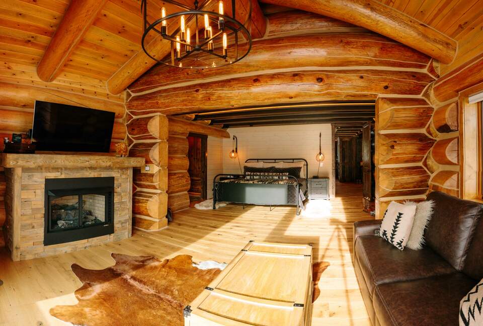 The Ranch House at Petty Creek Mountain Ranch - Alberton, Montana