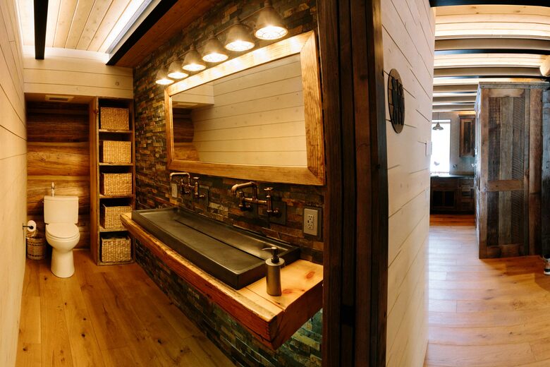 The Ranch House at Petty Creek Mountain Ranch - Alberton, Montana