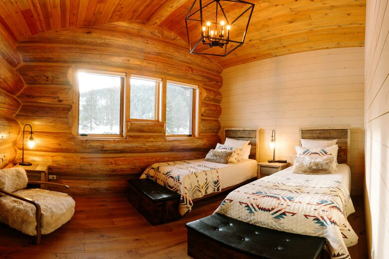 The Ranch House at Petty Creek Mountain Ranch - Alberton, Montana