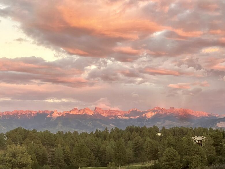 Hummingbird Hideaway - Ridgway, Colorado