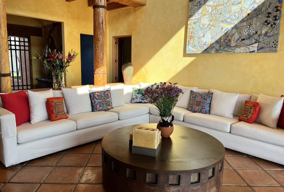 La Peña Rock House - Valle de Bravo, Mexico