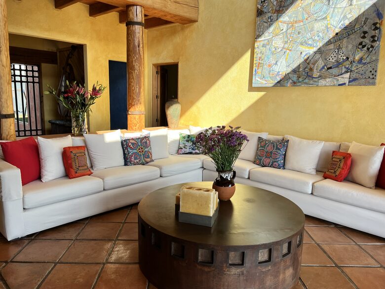 La Peña Rock House - Valle de Bravo, Mexico