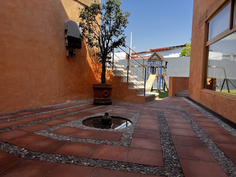 La Peña Rock House - Valle de Bravo, Mexico