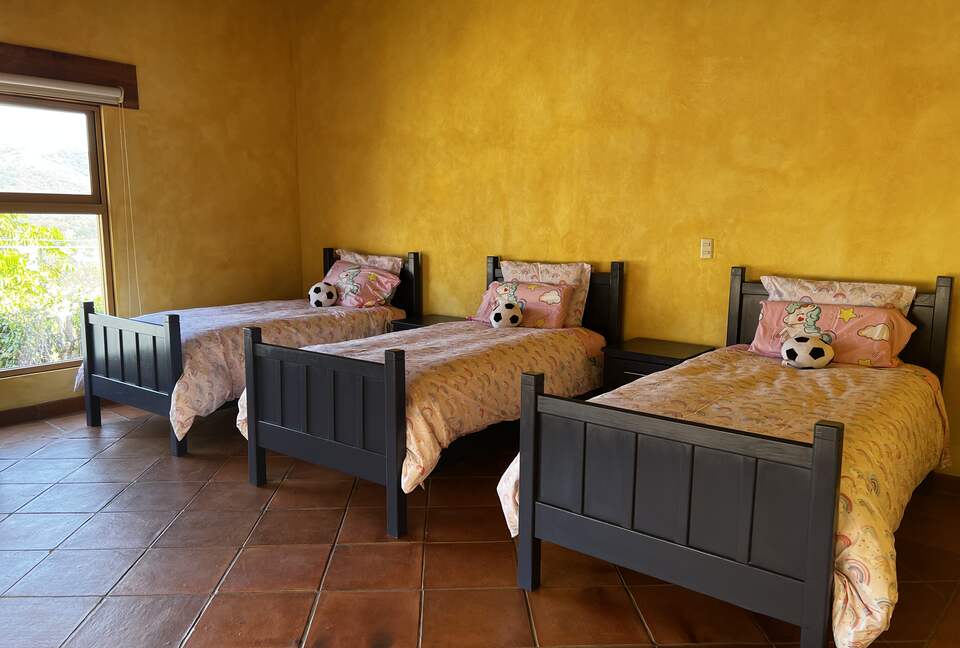 La Peña Rock House - Valle de Bravo, Mexico