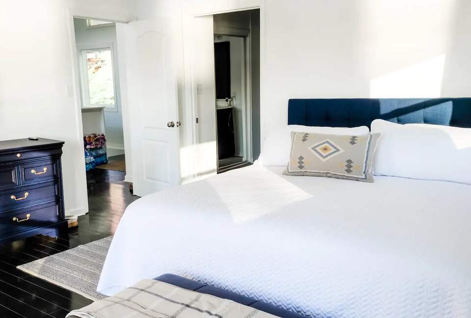 Waterfront Gem on Norris Lake - Maynardville, Tennessee