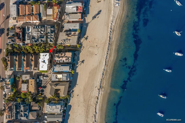 Mission Beach Townhome with Bay Views - San Diego, California