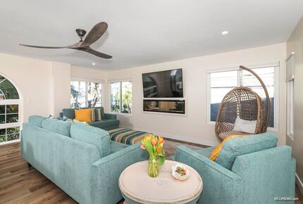 Mission Beach Townhome with Bay Views - San Diego, California