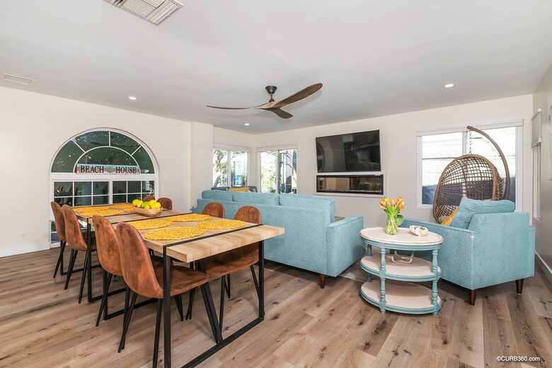 Mission Beach Townhome with Bay Views - San Diego, California