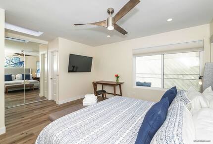 Mission Beach Townhome with Bay Views - San Diego, California