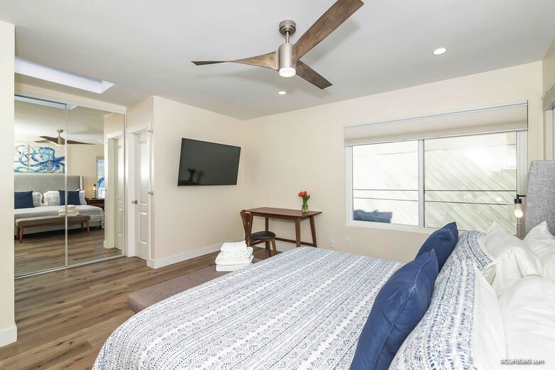 Mission Beach Townhome with Bay Views - San Diego, California