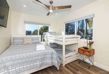 Mission Beach Townhome with Bay Views - San Diego, California