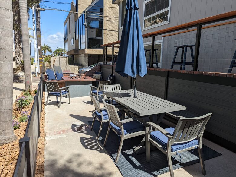 Mission Beach Townhome with Bay Views - San Diego, California