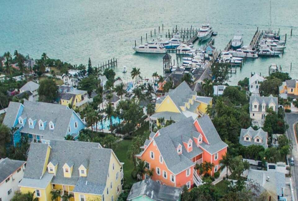 Valentines Residence Resort and Marina 1-Bedroom Luxury Townhome - Dunmore Town, Bahamas