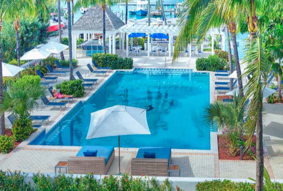 Valentines Residence Resort and Marina 1-Bedroom Luxury Townhome - Dunmore Town, Bahamas
