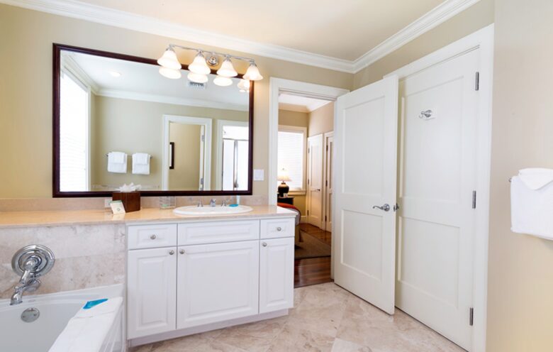 Valentines Residence Resort and Marina 1-Bedroom Luxury Townhome - Dunmore Town, Bahamas