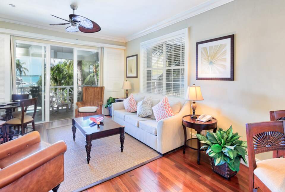 Valentines Residence Resort and Marina 1-Bedroom Luxury Townhome - Dunmore Town, Bahamas