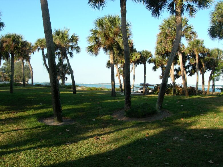 Beachfront MidCentury Modern Flat - Sarasota, Florida