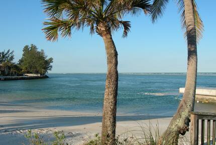 Beachfront MidCentury Modern Flat - Sarasota, Florida