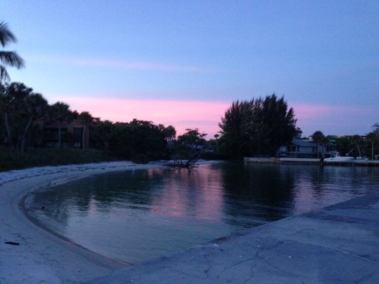 Beachfront MidCentury Modern Flat - Sarasota, Florida